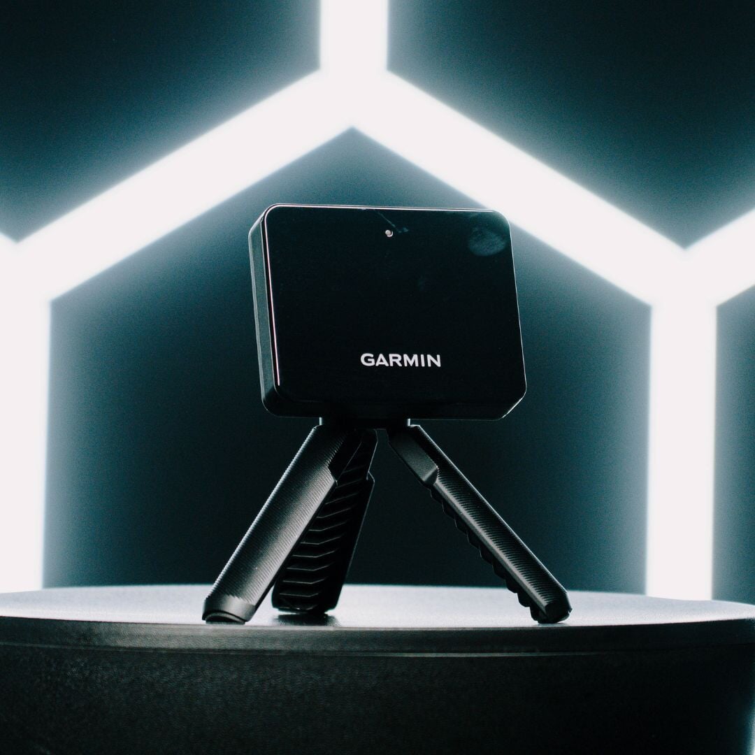Garmin Approach R10 Garage Golf Simulator Package